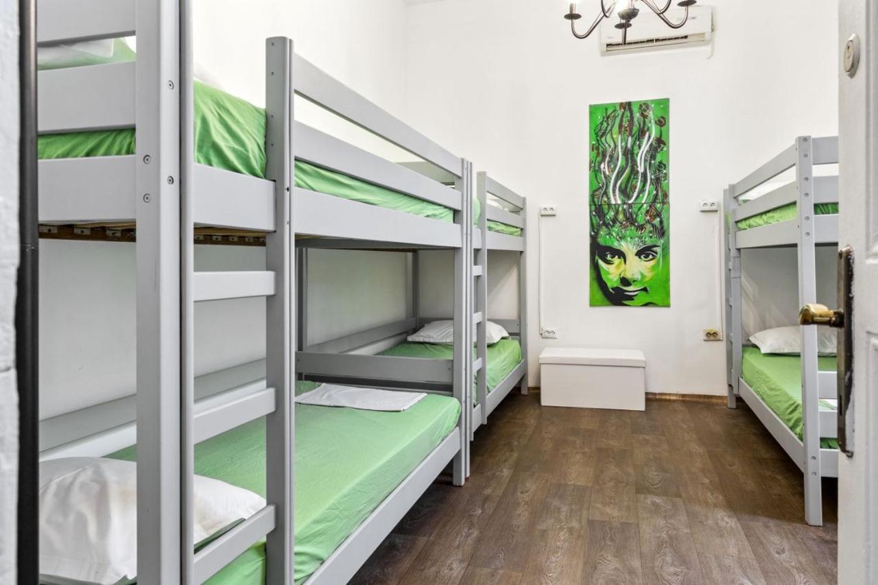 Friends Hostel Bükreş Dış mekan fotoğraf
