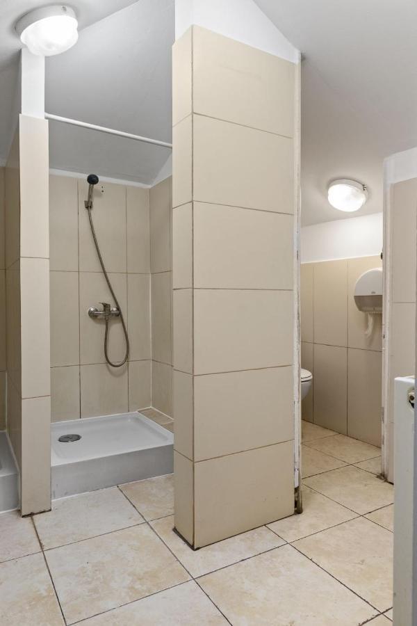 Friends Hostel Bükreş Dış mekan fotoğraf