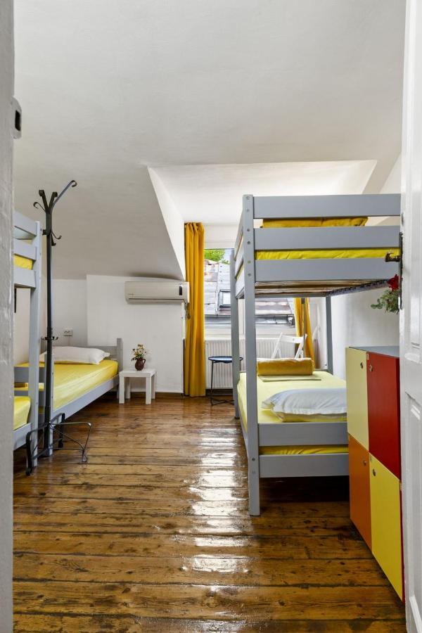 Friends Hostel Bükreş Dış mekan fotoğraf