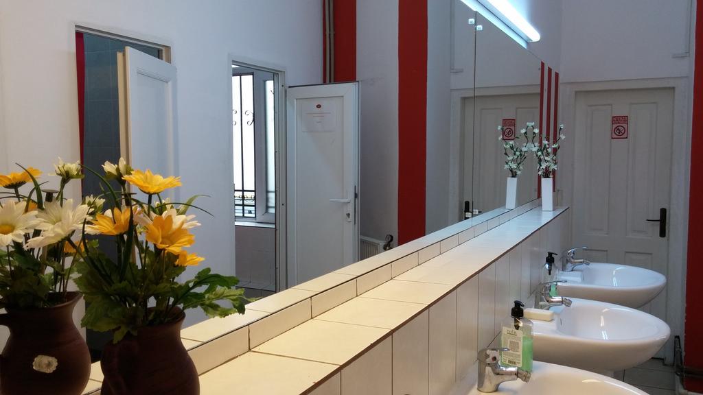 Friends Hostel Bükreş Dış mekan fotoğraf